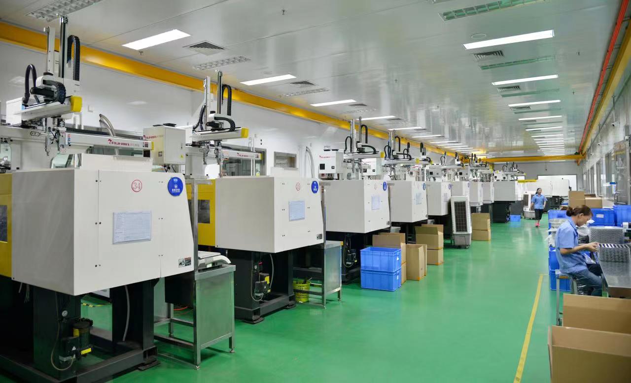 五軸伺服機(jī)械手優(yōu)勢(shì)